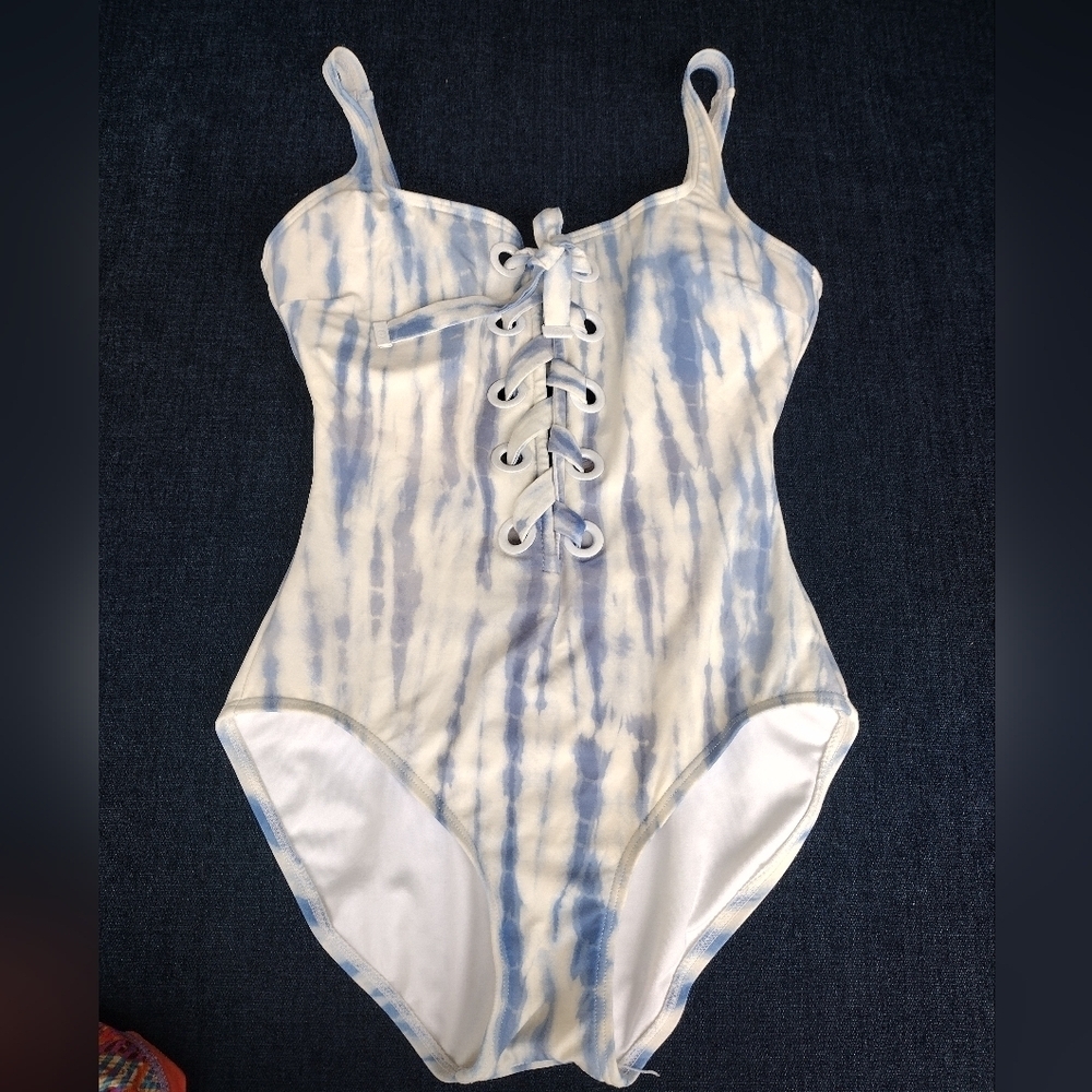 Michael Michael Kors 266916 Women's Tie-Dye Lace-Up One-Piece Swimsuit Size 8